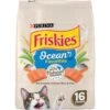 Friskies Ocean Favorites With Natural Salmon Dry Cat Food -PurePet Bites Shop 215380 MAIN. AC SS1800 V1700159958